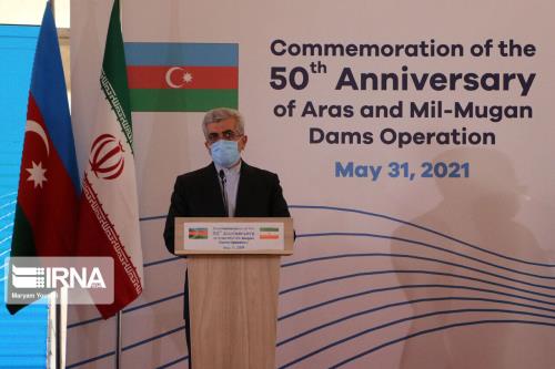 همزمان كردن سیستم برق ایران، روسیه و جمهوری آذربایجان بررسی گردید