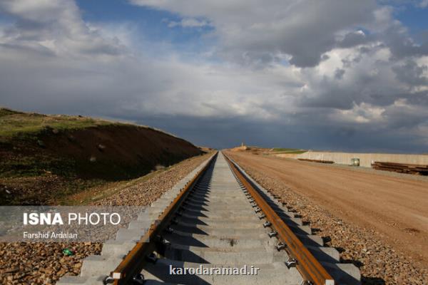 قطار رشت كی به انزلی می رسد؟