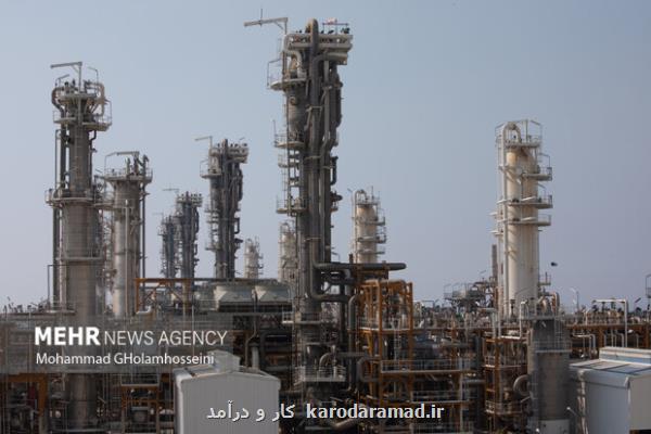 صنعت پتروشیمی در پنج سال گذشته ۶۱ میلیارد دلار ارز آوری داشته است