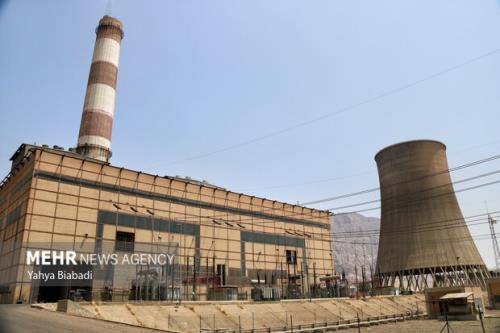 نیروگاه دماوند تأمین کننده 43 درصد برق استان تهران