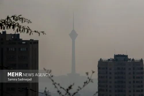 اخطار نارنجی هواشناسی در تهران طوفان و گرد و خاک شدید فرا می رسد